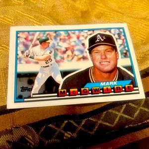 🔥VINTAGE 1989 RARE TOPPS MARK MCGWIRE BASEBALL CARD VG